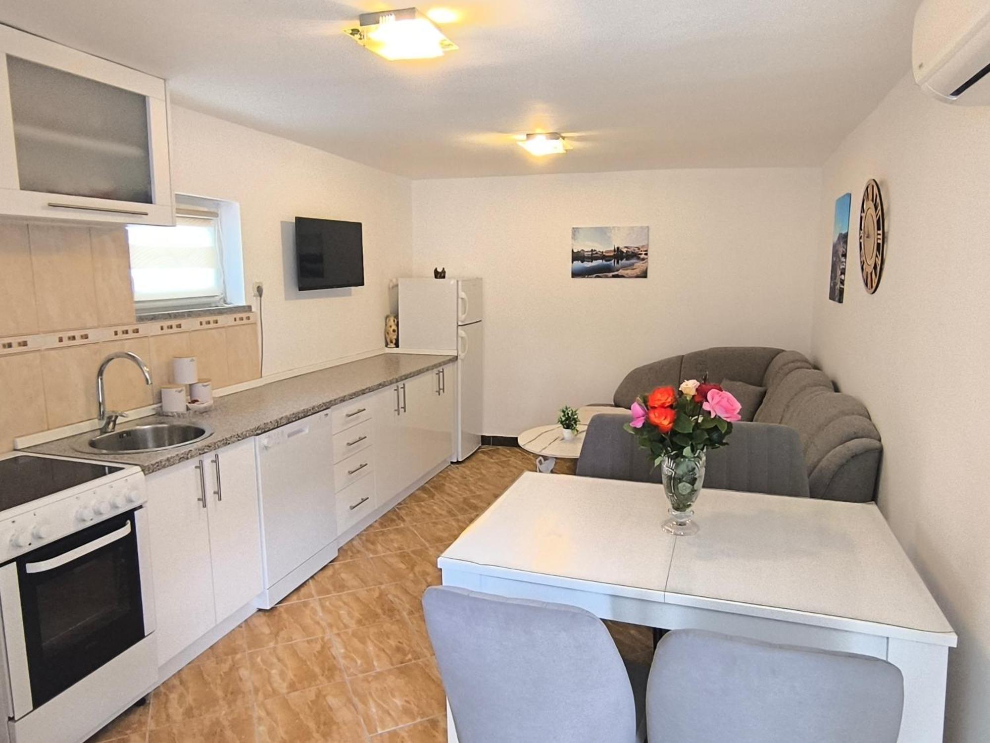 Apartman Vukalovic Trebin Dış mekan fotoğraf